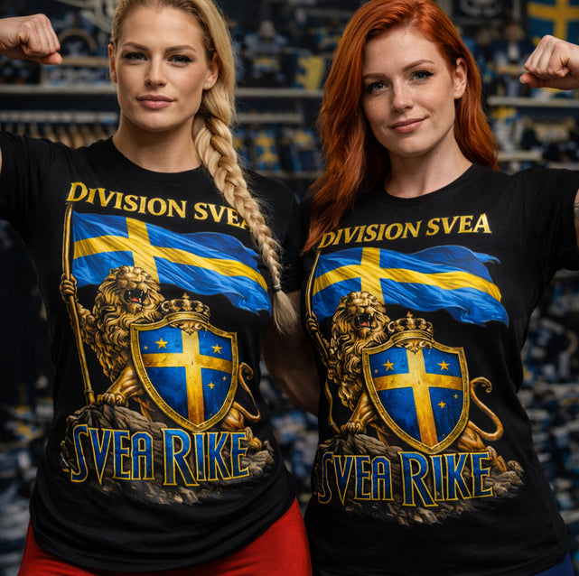 SVEA RIKE – Unisex Signature Tee